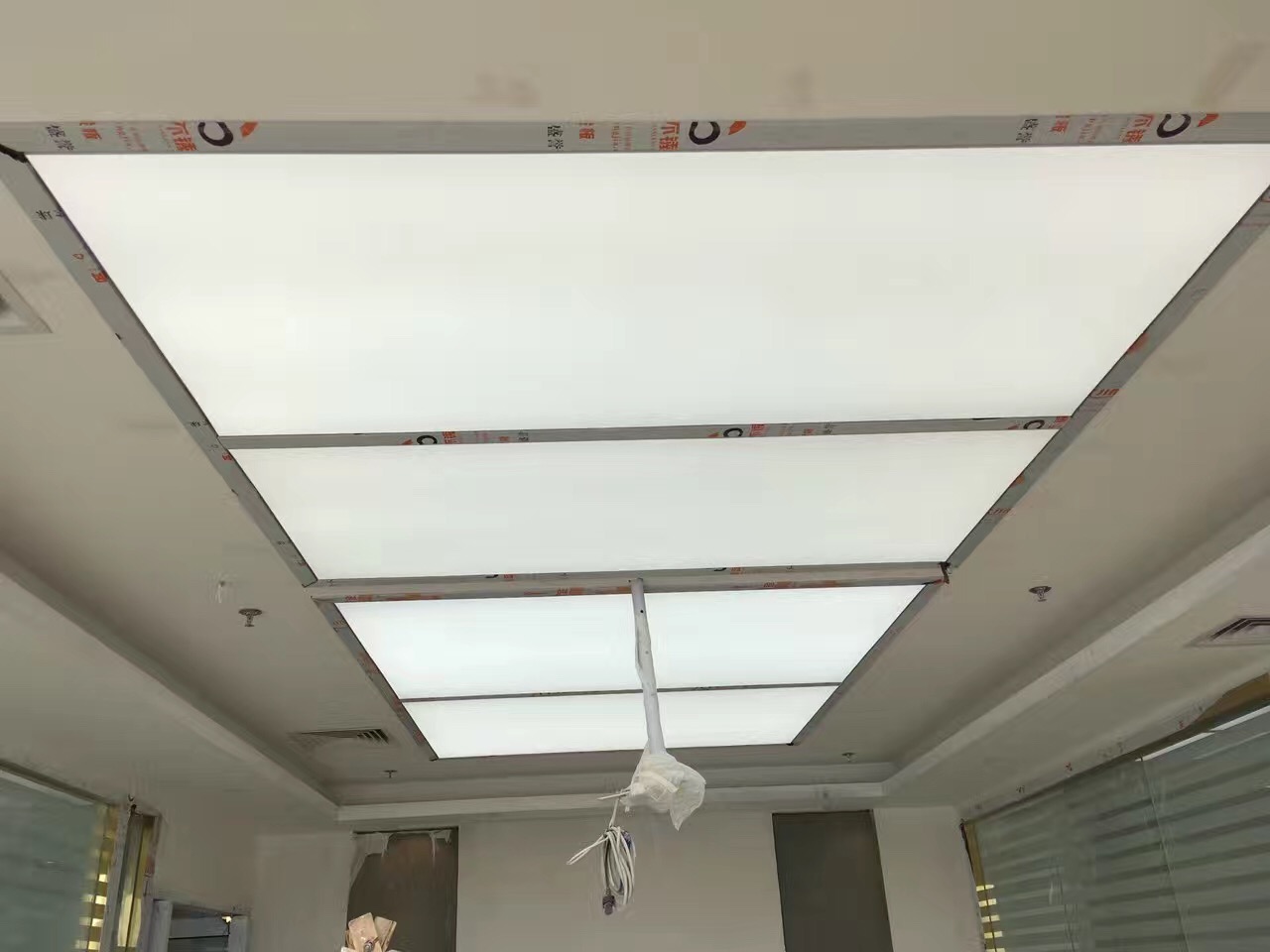 Translucent Grid Image